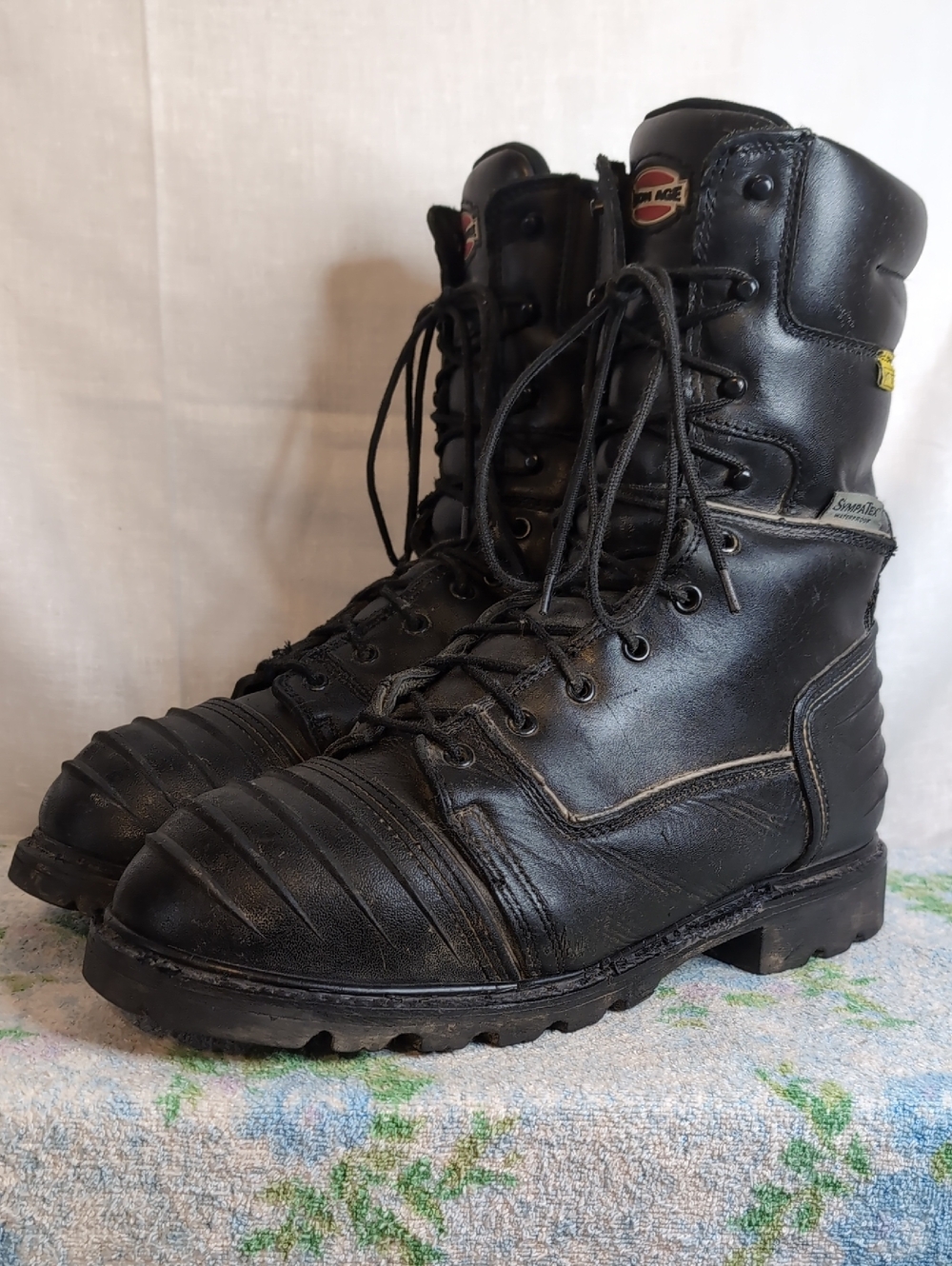 Iron Age 10in. Steel Reinforced Toe Work Boots mens 10.5WIDE